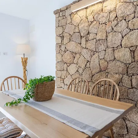 Smeralda New Villa *